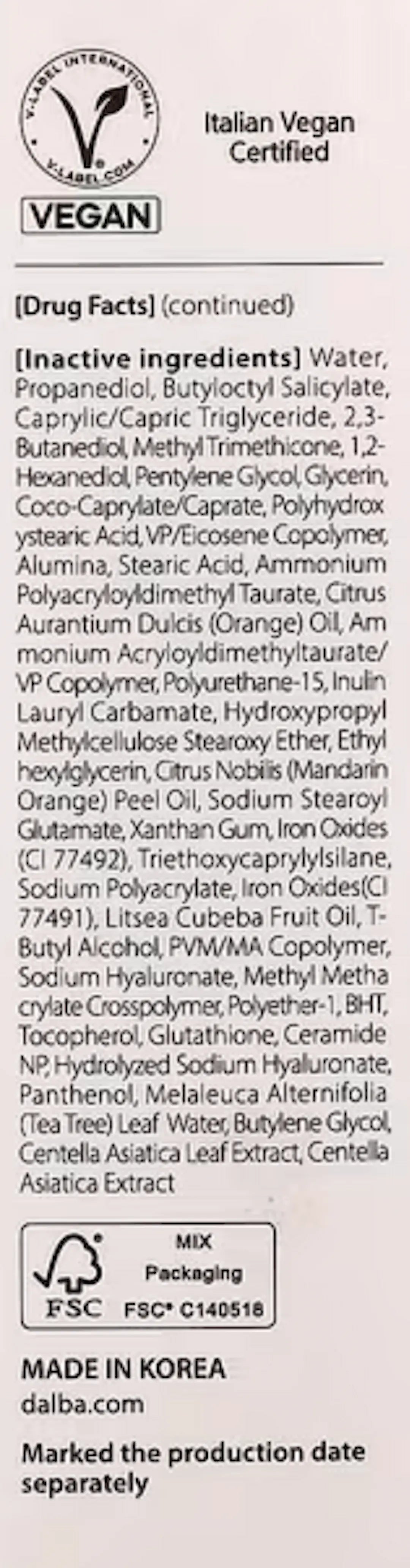 Applying d’Alba White Truffle Waterfull Tone-Up Sunscreen SPF50+ on skin for hydration and brightening effect on the back